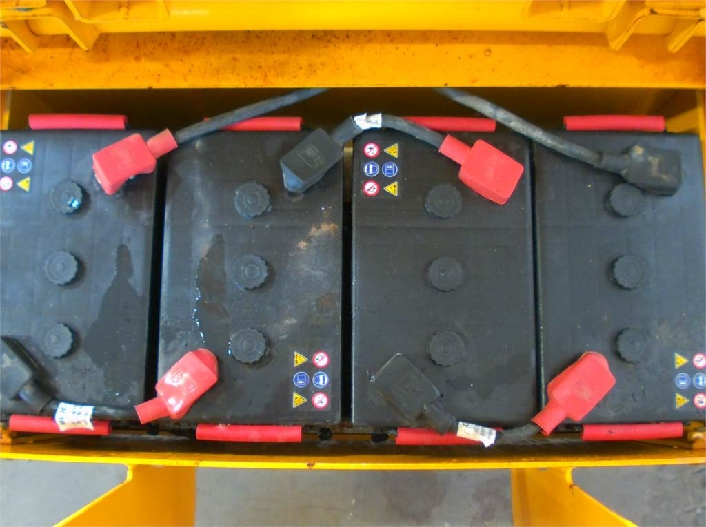 Haulotte Compact 12 - Schaarlift: afbeelding 5 Haulotte Compact 12 - Schaarlift: afbeelding 5