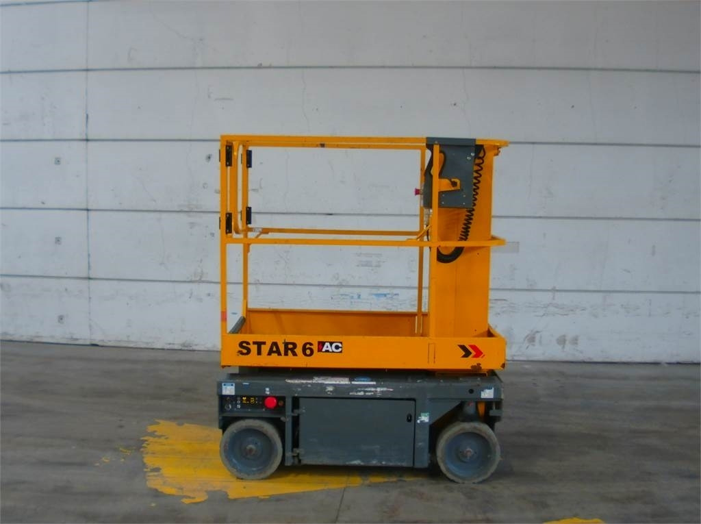 Haulotte STAR 6AC - Verticale masthoogwerker: afbeelding 1 Haulotte STAR 6AC - Verticale masthoogwerker: afbeelding 1