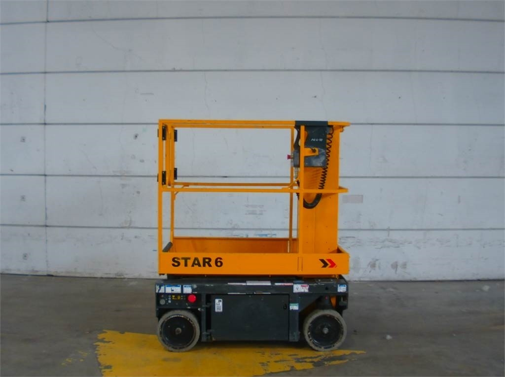 Haulotte STAR 6AE - Verticale masthoogwerker: afbeelding 1 Haulotte STAR 6AE - Verticale masthoogwerker: afbeelding 1