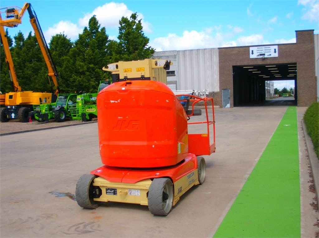 JLG Toucan 12E+ - Verticale masthoogwerker: afbeelding 4 JLG Toucan 12E+ - Verticale masthoogwerker: afbeelding 4
