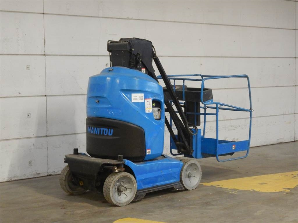 Manitou 100VJR - Verticale masthoogwerker: afbeelding 4 Manitou 100VJR - Verticale masthoogwerker: afbeelding 4