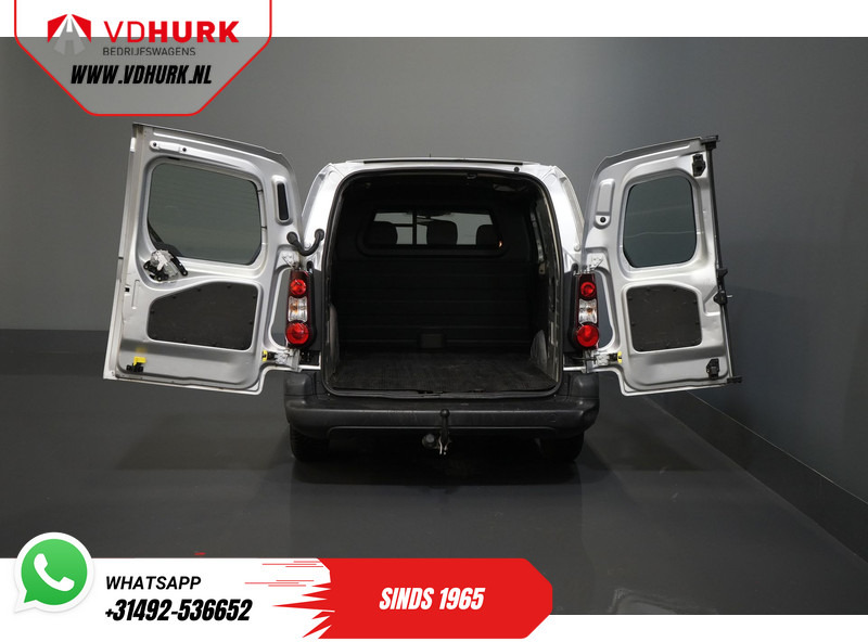 Citroën Berlingo 1.6 HDI 90 pk L2 EXPORT ONLY 3 Pers./ NL-auto/ Navi/ Airco/ Trekhaak - Kleine bestelwagen: afbeelding 5 Citroën Berlingo 1.6 HDI 90 pk L2 EXPORT ONLY 3 Pers./ NL-auto/ Navi/ Airco/ Trekhaak - Kleine bestelwagen: afbeelding 5