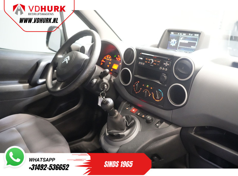Citroën Berlingo 1.6 HDI 90 pk L2 EXPORT ONLY 3 Pers./ NL-auto/ Navi/ Airco/ Trekhaak - Kleine bestelwagen: afbeelding 3 Citroën Berlingo 1.6 HDI 90 pk L2 EXPORT ONLY 3 Pers./ NL-auto/ Navi/ Airco/ Trekhaak - Kleine bestelwagen: afbeelding 3