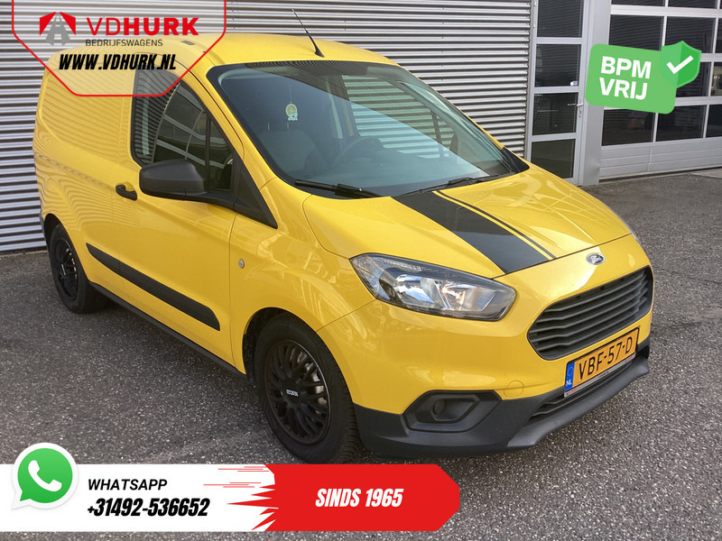 Ford Transit Courier 1.5 TDCI BPM VRIJ! Euro6/ NL Auto/ Dealer Ond./ Airco/ Trekhaak - Kleine bestelwagen: afbeelding 1 Ford Transit Courier 1.5 TDCI BPM VRIJ! Euro6/ NL Auto/ Dealer Ond./ Airco/ Trekhaak - Kleine bestelwagen: afbeelding 1