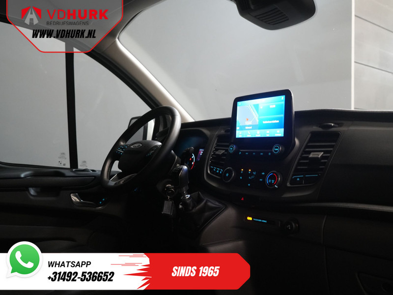 Ford Transit Custom 2.0 TDCI 130 pk L2H2 Adapt.Cruise/ 2.8t Trekverm./ CarPlay/ Navi/ Airco/ PDC - Kleine bestelwagen: afbeelding 3 Ford Transit Custom 2.0 TDCI 130 pk L2H2 Adapt.Cruise/ 2.8t Trekverm./ CarPlay/ Navi/ Airco/ PDC - Kleine bestelwagen: afbeelding 3