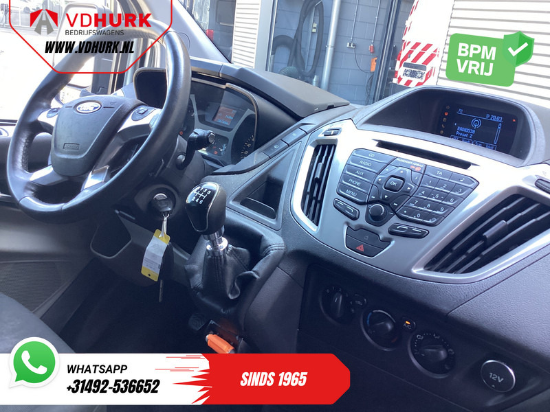 Ford Transit Custom 2.2 TDCI Trend Dubbel Cabine EXPORT ONLY Airco/ Cruise/ Trekhaak/ LM Velgen - Kleine bestelwagen, Bestelwagen met dubbele cabine: afbeelding 3 Ford Transit Custom 2.2 TDCI Trend Dubbel Cabine EXPORT ONLY Airco/ Cruise/ Trekhaak/ LM Velgen - Kleine bestelwagen, Bestelwagen met dubbele cabine: afbeelding 3