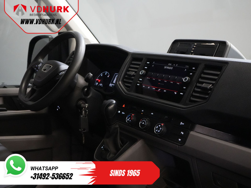 MAN TGE 35 2.0 180 pk DSG Aut. L3H3 BPM VRIJ! Imperiaal+Ladder/ Carplay/ Gev.stoel/ Inrichting/ Camera/ PDC/ Cruise/ Trekhaak/ Airco - Gesloten bestelwagen: afbeelding 3 MAN TGE 35 2.0 180 pk DSG Aut. L3H3 BPM VRIJ! Imperiaal+Ladder/ Carplay/ Gev.stoel/ Inrichting/ Camera/ PDC/ Cruise/ Trekhaak/ Airco - Gesloten bestelwagen: afbeelding 3