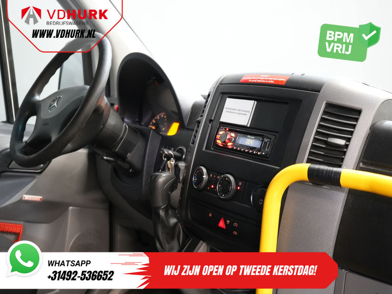 Mercedes-Benz Sprinter 313 2.2 CDI Aut. L2H2 € 10.648 Incl. BTW EXPORT Combi/ 9 Persoons/ Kombi/ 9P/ Airco/ Rolstoellift/ Electr. deur/ - Minibus, Personenvervoer: afbeelding 3 Mercedes-Benz Sprinter 313 2.2 CDI Aut. L2H2 € 10.648 Incl. BTW EXPORT Combi/ 9 Persoons/ Kombi/ 9P/ Airco/ Rolstoellift/ Electr. deur/ - Minibus, Personenvervoer: afbeelding 3