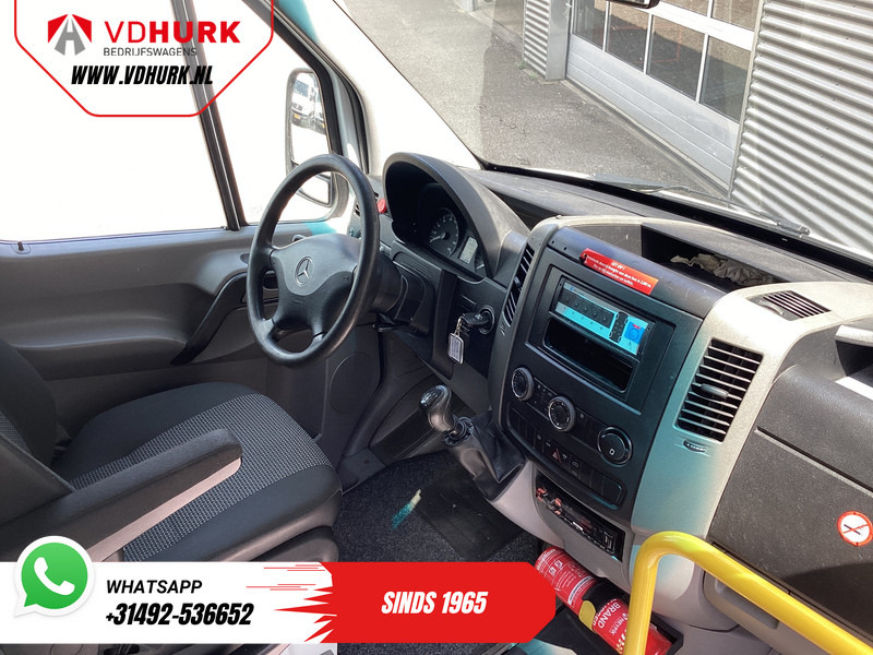 Mercedes-Benz Sprinter 313 2.2 CDI L2H2 €9922 Incl. BTW BPM VRIJ! EXPORT ONLY Combi/ 9 Persoons/ Kombi/ 9P/ Airco/ Rolstoellift - Minibus, Personenvervoer: afbeelding 3 Mercedes-Benz Sprinter 313 2.2 CDI L2H2 €9922 Incl. BTW BPM VRIJ! EXPORT ONLY Combi/ 9 Persoons/ Kombi/ 9P/ Airco/ Rolstoellift - Minibus, Personenvervoer: afbeelding 3