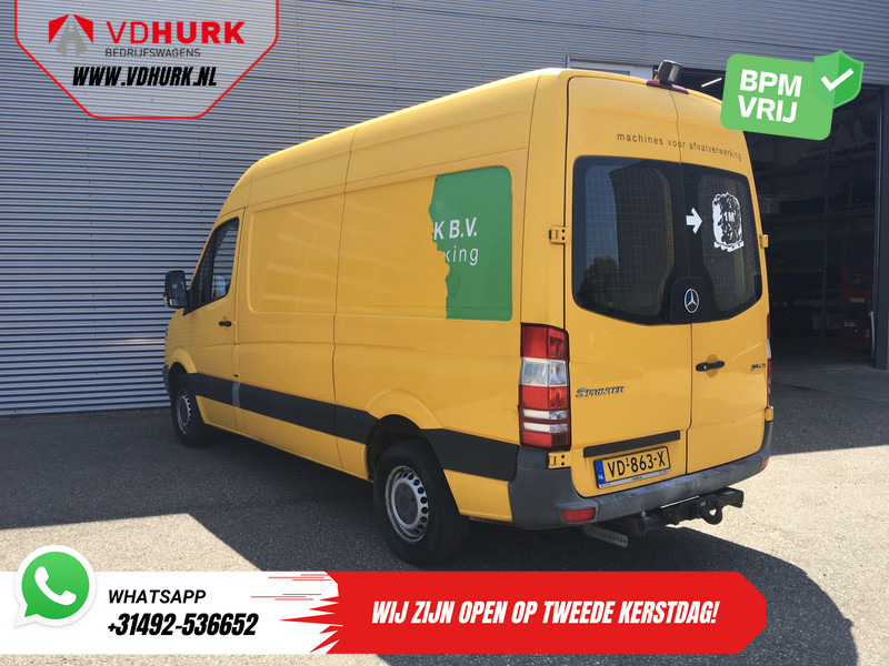 Mercedes-Benz Sprinter 316 2.2 CDI Aut. L2H2 EXPORT ONLY 3.5T Trekgewicht / Airco/ Cruise/ Trekhaak - Gesloten bestelwagen: afbeelding 2 Mercedes-Benz Sprinter 316 2.2 CDI Aut. L2H2 EXPORT ONLY 3.5T Trekgewicht / Airco/ Cruise/ Trekhaak - Gesloten bestelwagen: afbeelding 2