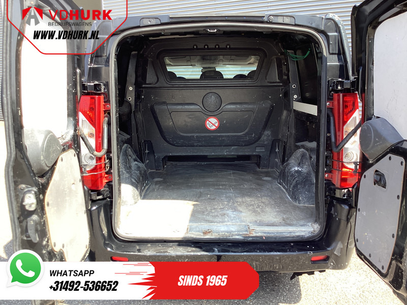 Peugeot Expert 1.6 HDI L2 DC Dubbel Cabine EXPORT ONLY DB Riem V.V./ APK 5-26'/ Airco/ Trekhaak - Kleine bestelwagen, Bestelwagen met dubbele cabine: afbeelding 5 Peugeot Expert 1.6 HDI L2 DC Dubbel Cabine EXPORT ONLY DB Riem V.V./ APK 5-26'/ Airco/ Trekhaak - Kleine bestelwagen, Bestelwagen met dubbele cabine: afbeelding 5