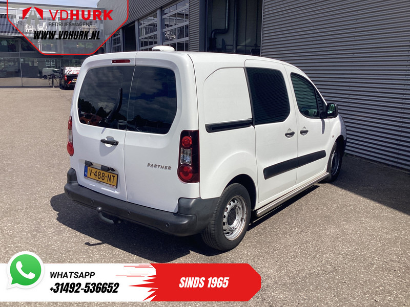 Kleine bestelwagen Peugeot Partner 1.6 HDI 120 pk Aut. EXPORT EUR6/ Camera/ Cruise/ Airco/ Trekhaak: afbeelding 9 Kleine bestelwagen Peugeot Partner 1.6 HDI 120 pk Aut. EXPORT EUR6/ Camera/ Cruise/ Airco/ Trekhaak: afbeelding 9