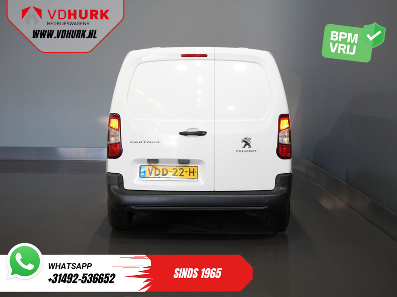Kleine bestelwagen Peugeot Partner 1.6 HDI 75 pk EXPORT ONLY Rijdt Prima/ Volledig Onderhouden/ Airco/: afbeelding 6 Kleine bestelwagen Peugeot Partner 1.6 HDI 75 pk EXPORT ONLY Rijdt Prima/ Volledig Onderhouden/ Airco/: afbeelding 6