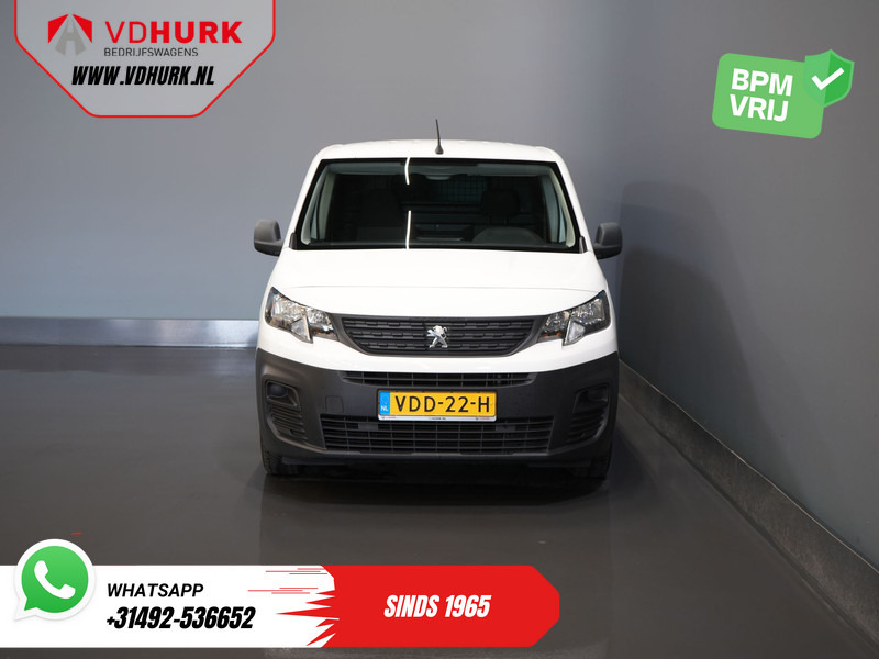 Kleine bestelwagen Peugeot Partner 1.6 HDI 75 pk EXPORT ONLY Rijdt Prima/ Volledig Onderhouden/ Airco/: afbeelding 7 Kleine bestelwagen Peugeot Partner 1.6 HDI 75 pk EXPORT ONLY Rijdt Prima/ Volledig Onderhouden/ Airco/: afbeelding 7