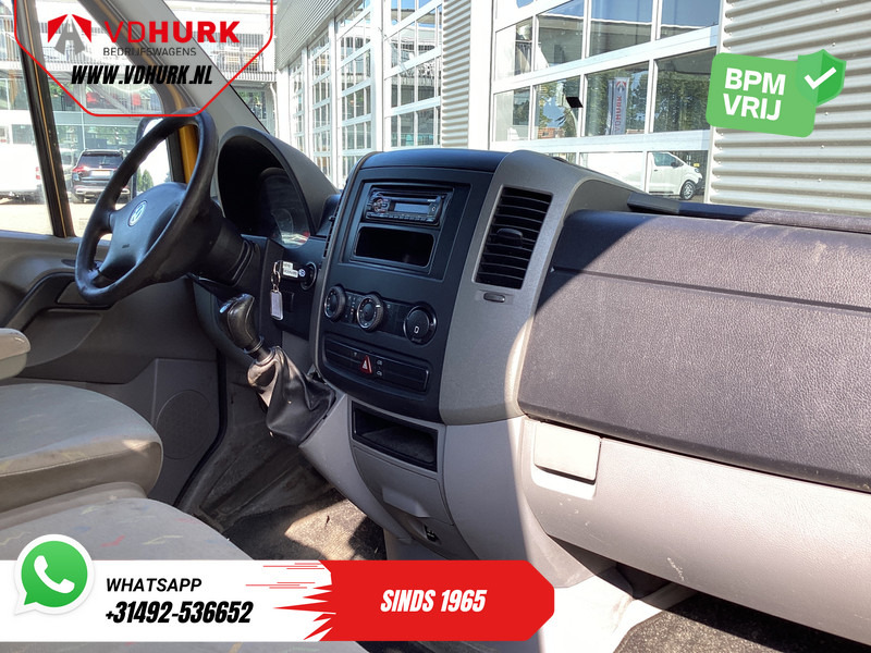 Volkswagen Crafter 32 2.5 TDI 136 pk L3H2 EXPORT ONLY DB Riem V.V./ 2.8t Trekgewicht/ Airco/ 270Gr.Deuren/ Trekhaak - Kleine bestelwagen: afbeelding 3 Volkswagen Crafter 32 2.5 TDI 136 pk L3H2 EXPORT ONLY DB Riem V.V./ 2.8t Trekgewicht/ Airco/ 270Gr.Deuren/ Trekhaak - Kleine bestelwagen: afbeelding 3