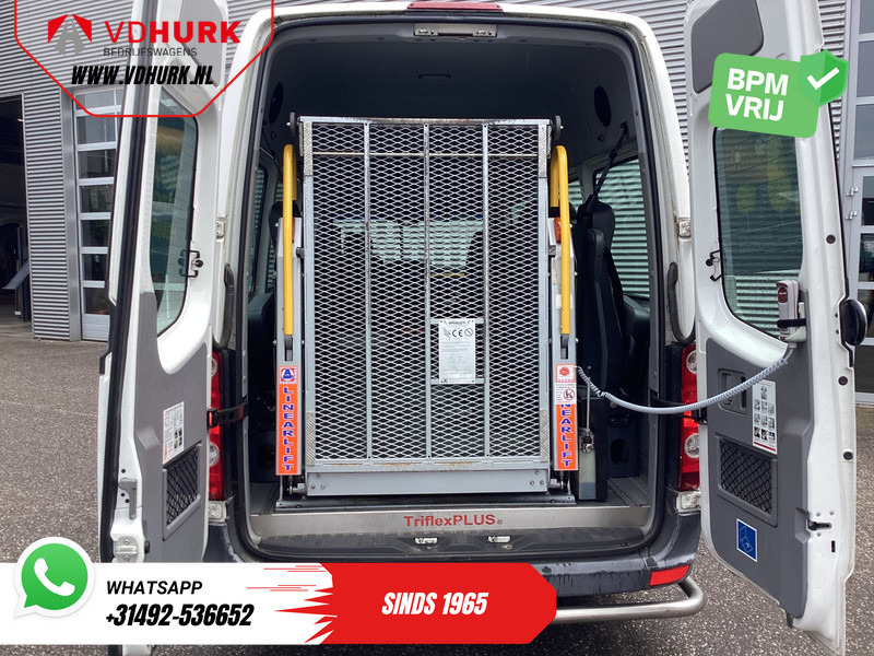 Volkswagen Crafter 35 2.0 TDI L3H2 EXPORT ONLY! €9.559 incl BTW/BPM Rolstoellift/ 9 Pers/ 9P/ Sidebars/ Rearbar/ Airco - Minibus, Personenvervoer: afbeelding 5 Volkswagen Crafter 35 2.0 TDI L3H2 EXPORT ONLY! €9.559 incl BTW/BPM Rolstoellift/ 9 Pers/ 9P/ Sidebars/ Rearbar/ Airco - Minibus, Personenvervoer: afbeelding 5