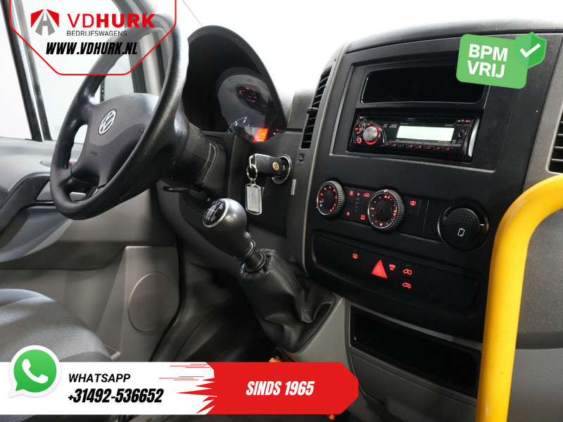 Volkswagen Crafter 35 2.0 TDI L3H2 EXPORT ONLY! €9.559 incl BTW/BPM Rolstoellift/ 9 Pers/ 9P/ Sidebars/ Rearbar/ Airco - Minibus, Personenvervoer: afbeelding 3 Volkswagen Crafter 35 2.0 TDI L3H2 EXPORT ONLY! €9.559 incl BTW/BPM Rolstoellift/ 9 Pers/ 9P/ Sidebars/ Rearbar/ Airco - Minibus, Personenvervoer: afbeelding 3