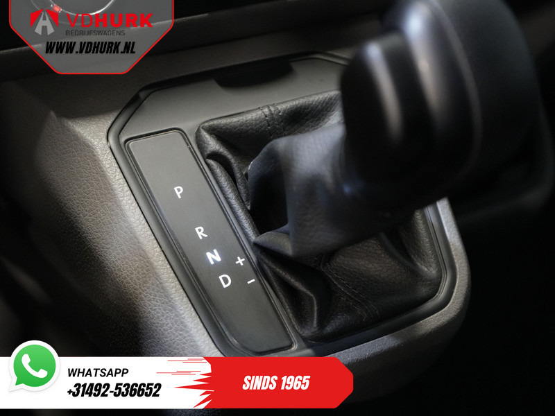 Kleine bestelwagen Volkswagen Transporter T6.1 2.0 TDI 150 pk DSG Aut. L2 BPM VRIJ! LED/ Adapt.Cruise/ Standkachel/ Stoelverw./ Carplay/ Camera/ PDC/ LMV/ Trekhaak/ Airco: afbeelding 20