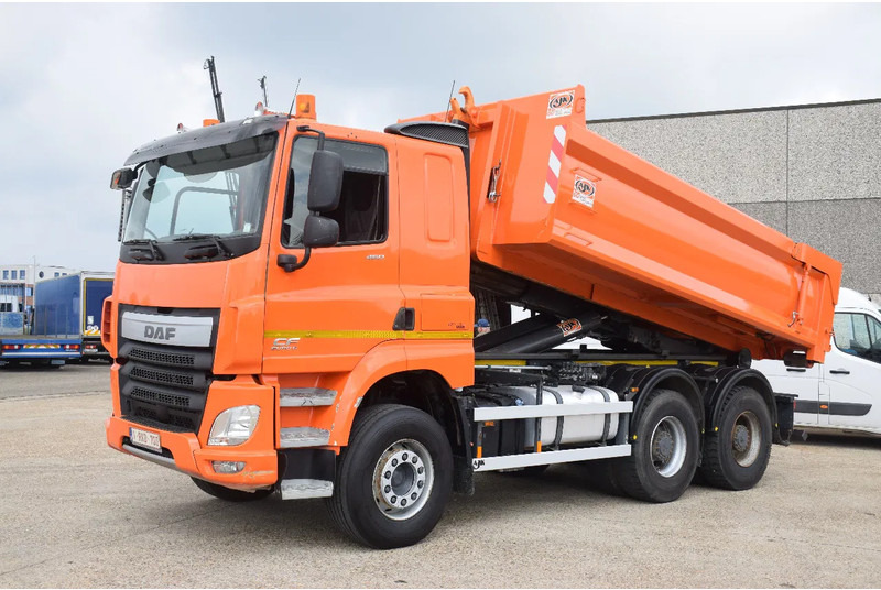 DAF CF 460 - Haakarmsysteem vrachtwagen: afbeelding 2 DAF CF 460 - Haakarmsysteem vrachtwagen: afbeelding 2