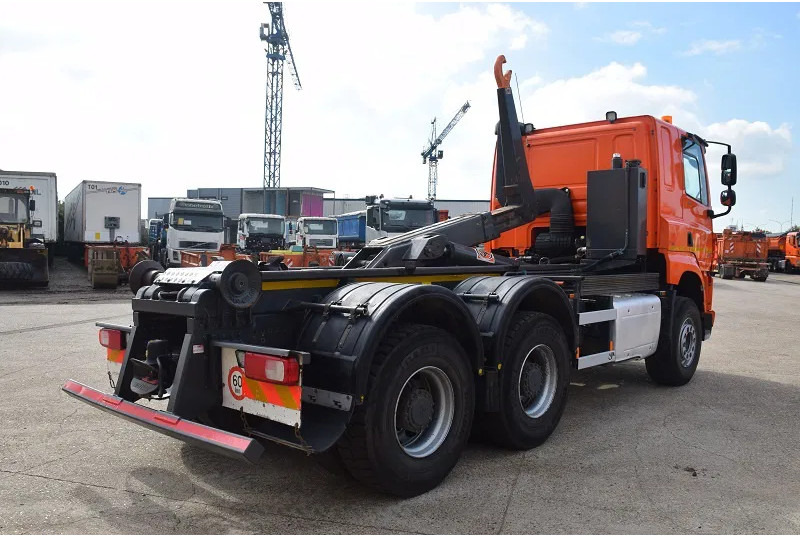 DAF CF 460 - Haakarmsysteem vrachtwagen: afbeelding 5 DAF CF 460 - Haakarmsysteem vrachtwagen: afbeelding 5