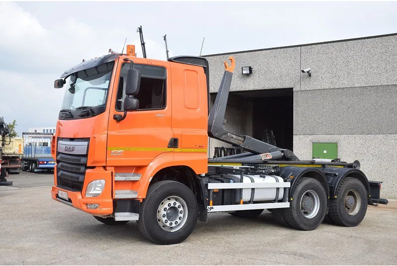DAF CF 460 - Haakarmsysteem vrachtwagen: afbeelding 4 DAF CF 460 - Haakarmsysteem vrachtwagen: afbeelding 4
