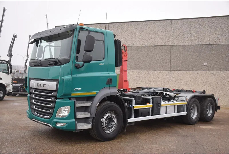 DAF CF 480 - Haakarmsysteem vrachtwagen: afbeelding 1 DAF CF 480 - Haakarmsysteem vrachtwagen: afbeelding 1
