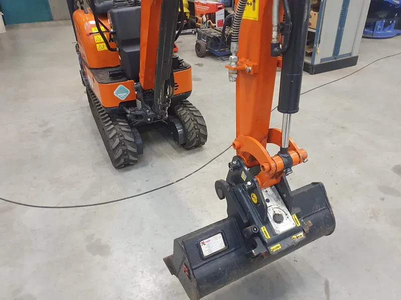 Hitachi ZX10U - 6 serie - 33 working hours - - Minigraafmachine: afbeelding 2 Hitachi ZX10U - 6 serie - 33 working hours - - Minigraafmachine: afbeelding 2