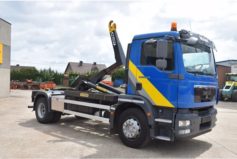MAN TGM 18.340 - Haakarmsysteem vrachtwagen: afbeelding 1 MAN TGM 18.340 - Haakarmsysteem vrachtwagen: afbeelding 1