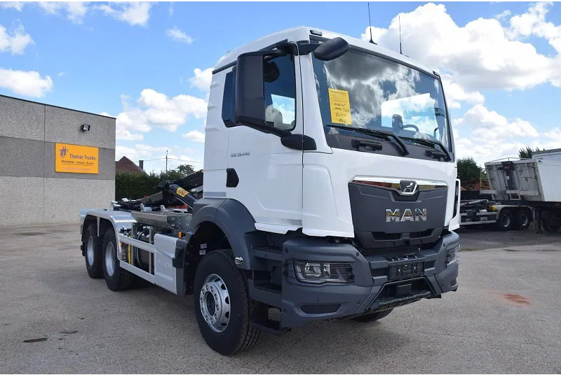 Haakarmsysteem vrachtwagen MAN TGS 33.440: afbeelding 11