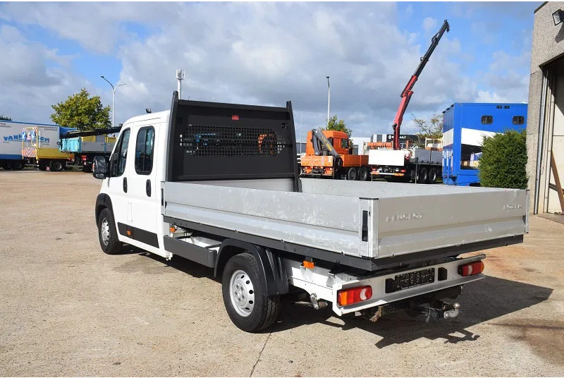 Peugeot Boxer BOXER 2.0 L -130 pk -L4 - Bestelwagen open laadbak, Bestelwagen met dubbele cabine: afbeelding 5 Peugeot Boxer BOXER 2.0 L -130 pk -L4 - Bestelwagen open laadbak, Bestelwagen met dubbele cabine: afbeelding 5