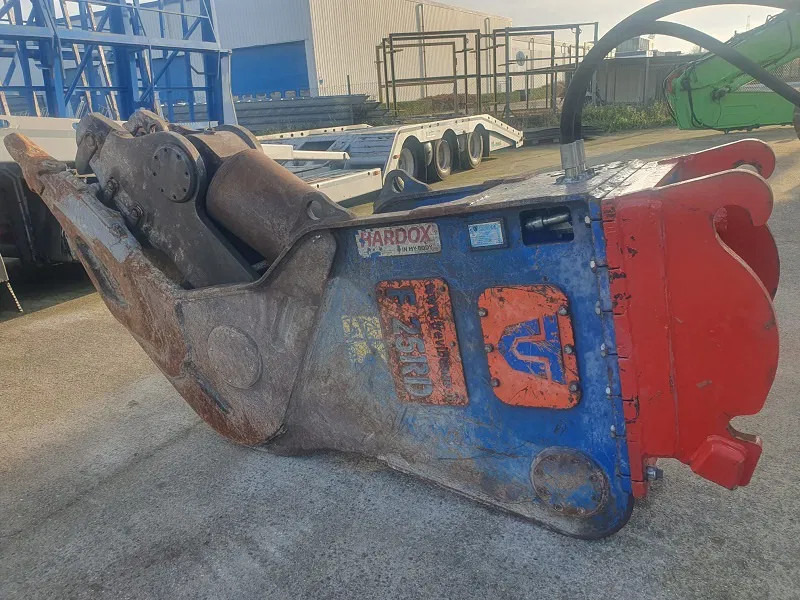 Trevibenne F25 RD Crusher - Sloopschaar voor Bouwmachine: afbeelding 3 Trevibenne F25 RD Crusher - Sloopschaar voor Bouwmachine: afbeelding 3