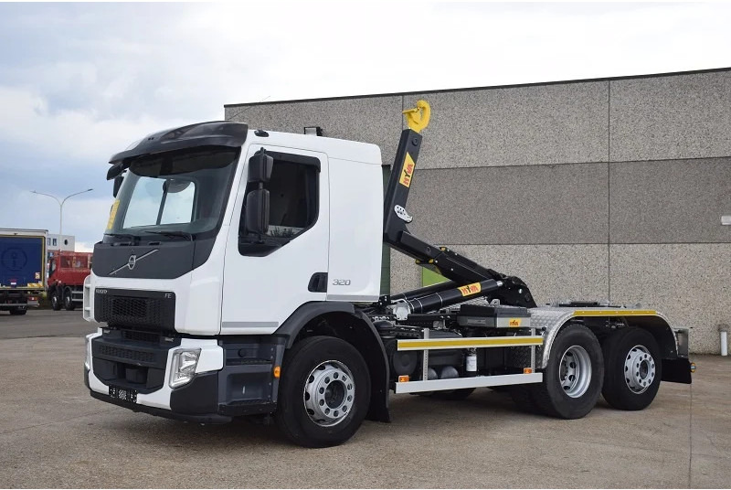 Volvo FE 320 - Haakarmsysteem vrachtwagen: afbeelding 1 Volvo FE 320 - Haakarmsysteem vrachtwagen: afbeelding 1