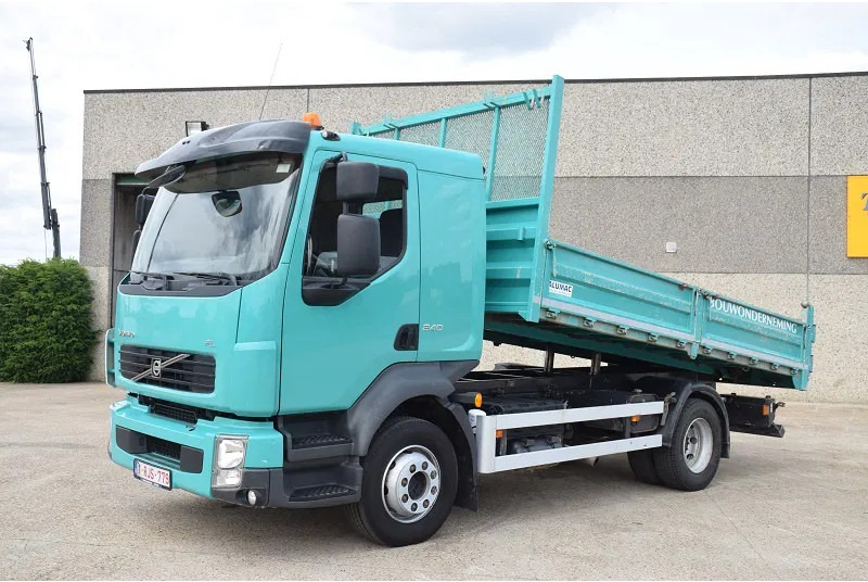 Volvo FL 240 - Kipper vrachtwagen: afbeelding 1 Volvo FL 240 - Kipper vrachtwagen: afbeelding 1