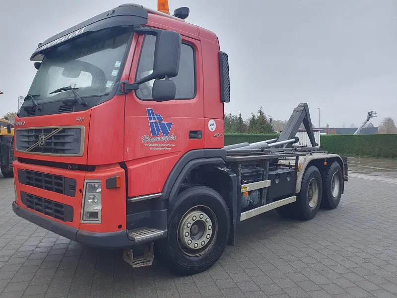 Volvo FM 400 - Haakarmsysteem vrachtwagen: afbeelding 2 Volvo FM 400 - Haakarmsysteem vrachtwagen: afbeelding 2