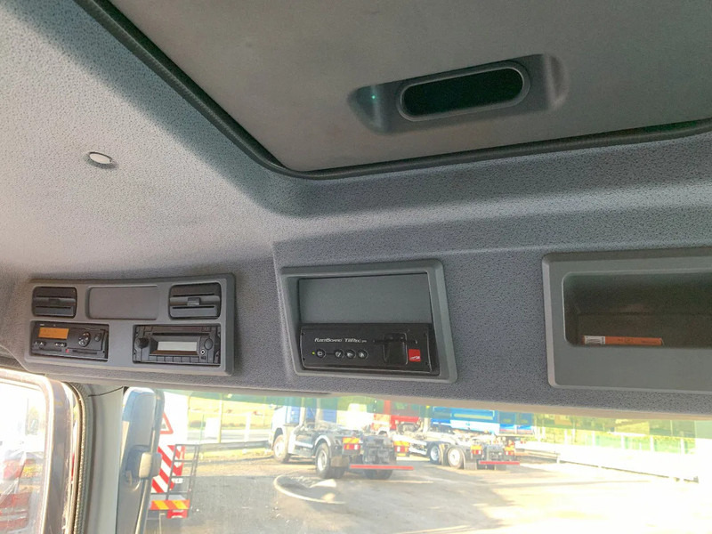 Mercedes-Benz Atego 1018 KOELING*Cruise control*Airconditioning*Geveerde bestuurdersstoel* - Bakwagen: afbeelding 4 Mercedes-Benz Atego 1018 KOELING*Cruise control*Airconditioning*Geveerde bestuurdersstoel* - Bakwagen: afbeelding 4