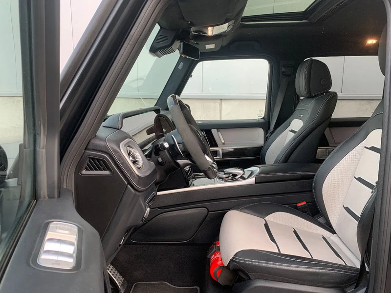 Mercedes-Benz G-Klasse 63 AMG*CARBON*BURMESTER*MASSAGE*TEMPOMAT*360°*MEMORY*TREKHAAK - Personenwagen: afbeelding 4 Mercedes-Benz G-Klasse 63 AMG*CARBON*BURMESTER*MASSAGE*TEMPOMAT*360°*MEMORY*TREKHAAK - Personenwagen: afbeelding 4