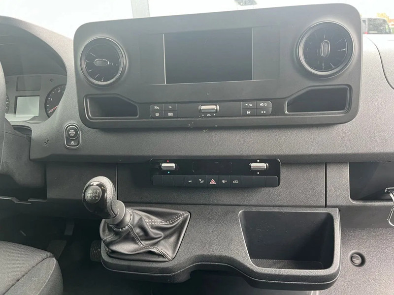 Mercedes-Benz Sprinter 315 L3H2*360°Camera*parktronic*cruise control*zetelverwarming* - Gesloten bestelwagen: afbeelding 5 Mercedes-Benz Sprinter 315 L3H2*360°Camera*parktronic*cruise control*zetelverwarming* - Gesloten bestelwagen: afbeelding 5