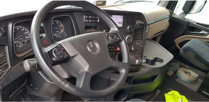 Mercedes-Benz Actros 1842 MLS - Trekker: afbeelding 3 Mercedes-Benz Actros 1842 MLS - Trekker: afbeelding 3