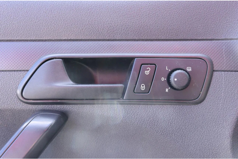 Volkswagen Caddy PARKSENSOREN-SCHUIFDEUR-RADIO USB-TREKHAAK - Kleine bestelwagen: afbeelding 5 Volkswagen Caddy PARKSENSOREN-SCHUIFDEUR-RADIO USB-TREKHAAK - Kleine bestelwagen: afbeelding 5