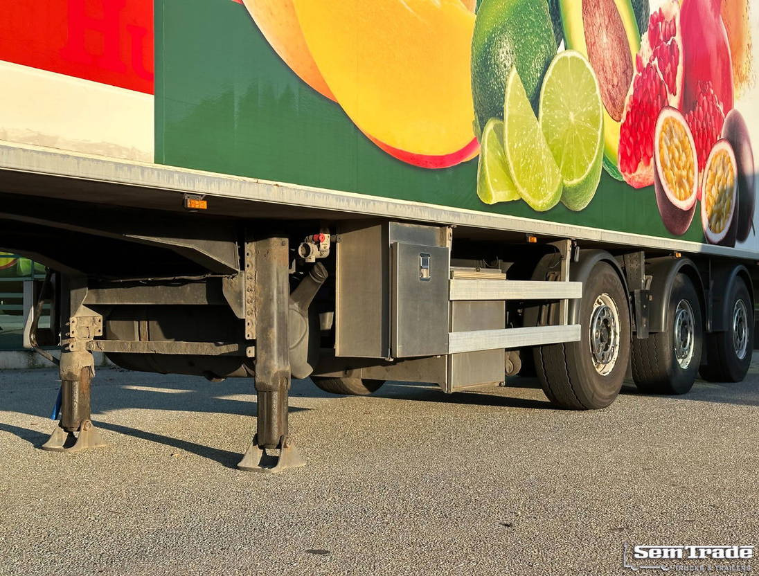 Koelwagen oplegger Chereau Renders Carrier Maxima 1300 2X Steering Axle 1X Lift Axle Disc Brakes: afbeelding 13