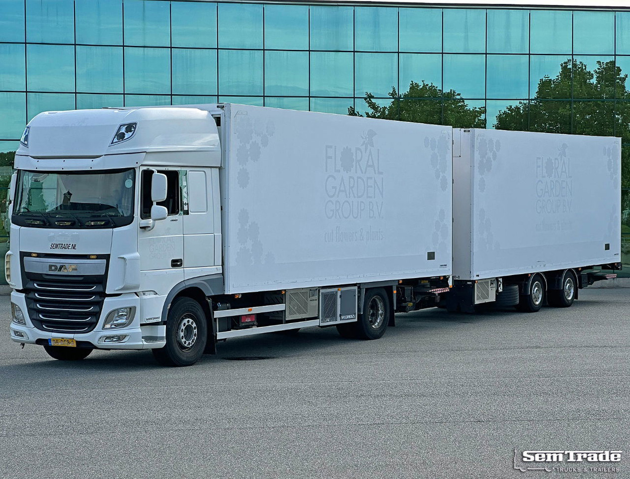 DAF XF 460 SSC Only 636.000 KM Tail Lift Cooling TOP Condition Holland-Combi - Koelwagen vrachtwagen: afbeelding 1 DAF XF 460 SSC Only 636.000 KM Tail Lift Cooling TOP Condition Holland-Combi - Koelwagen vrachtwagen: afbeelding 1