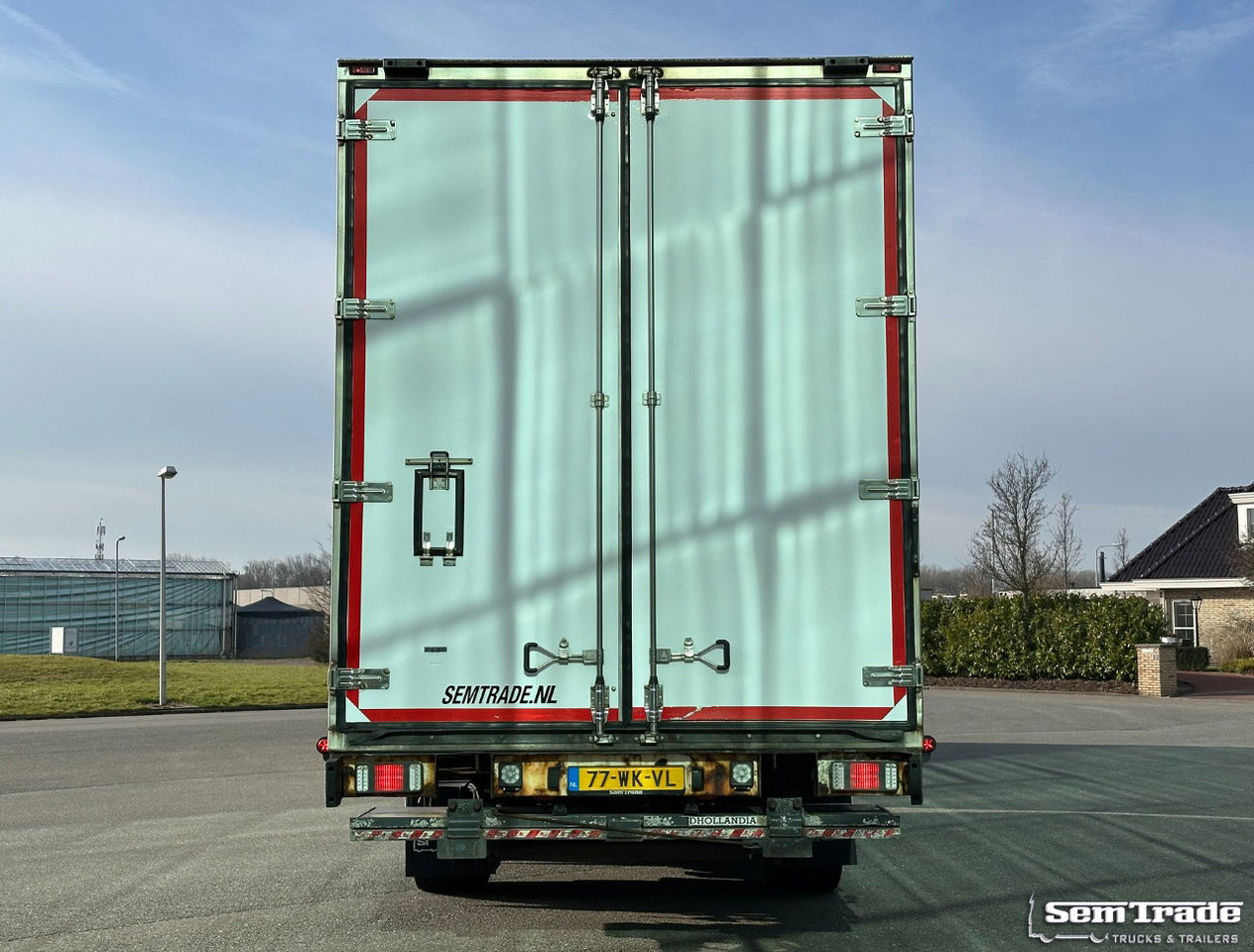 DAF XF 480 FAR SSC 6X2 50 CC Combi 2x Lift Carrier TRS Iceland TOP Condition NL - Koelwagen vrachtwagen: afbeelding 4 DAF XF 480 FAR SSC 6X2 50 CC Combi 2x Lift Carrier TRS Iceland TOP Condition NL - Koelwagen vrachtwagen: afbeelding 4