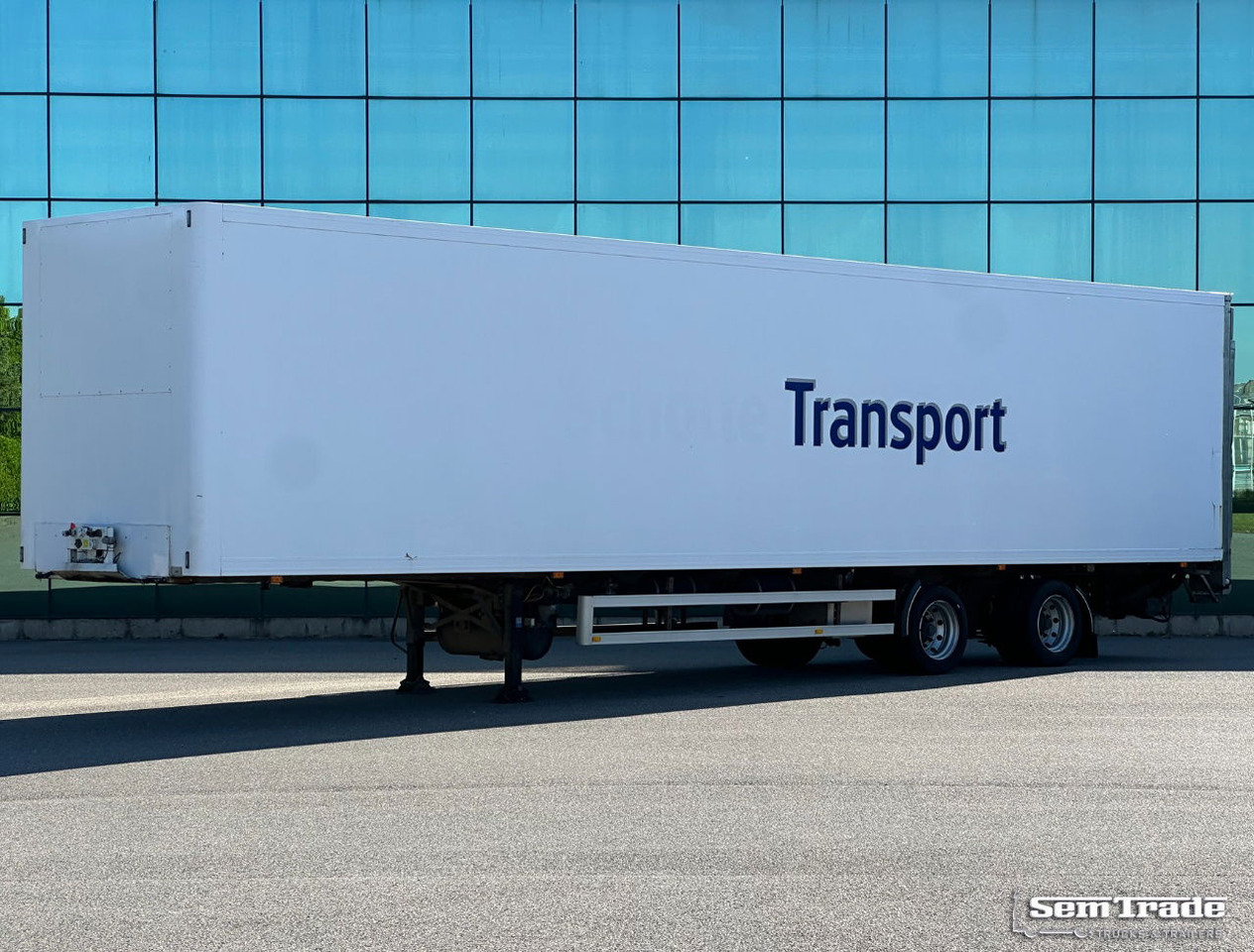 Jumbo 2 Alxe SOR Isolated BOX Tail Lift Steering Axle Holland-Trailer - Gesloten oplegger: afbeelding 1 Jumbo 2 Alxe SOR Isolated BOX Tail Lift Steering Axle Holland-Trailer - Gesloten oplegger: afbeelding 1