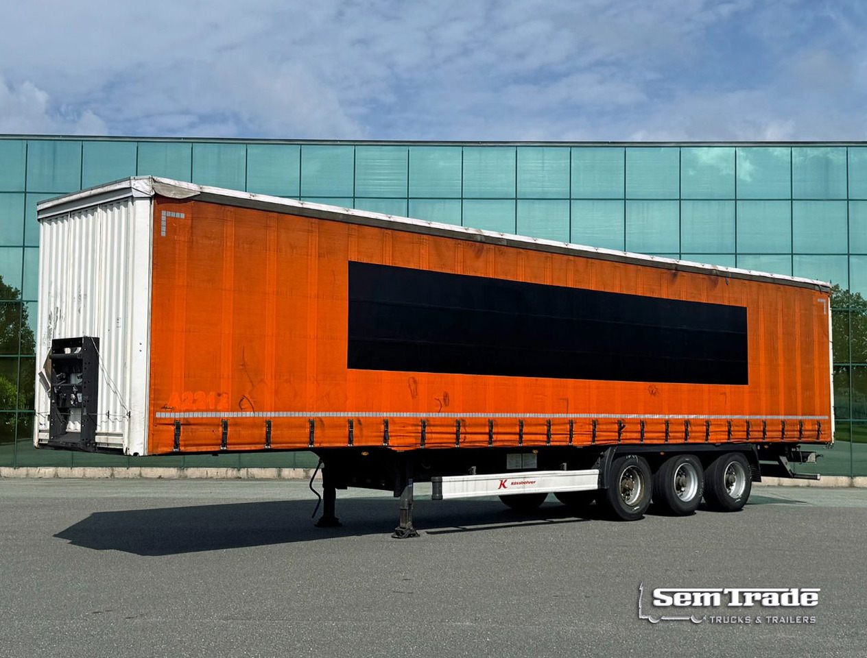 KAESSBOHRER Maxima Drum Brakes Sliding Roof NO Rust Galvanised Chassis TOP Condi - Schuifzeiloplegger: afbeelding 1 KAESSBOHRER Maxima Drum Brakes Sliding Roof NO Rust Galvanised Chassis TOP Condi - Schuifzeiloplegger: afbeelding 1