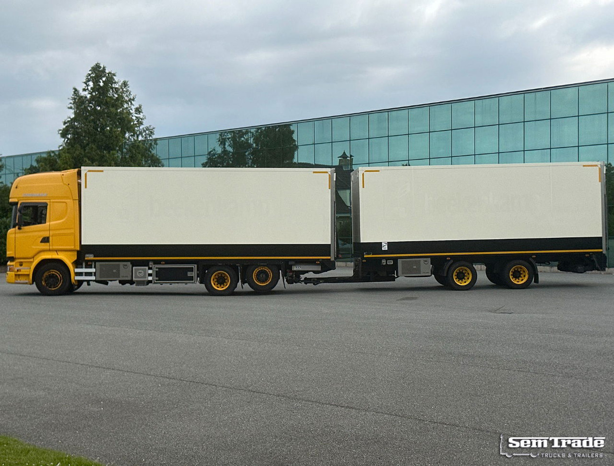 Scania R450 Retarder TRS Cooling Heiwo Isolated Boxes Tail Lift NL-Combi - Koelwagen vrachtwagen: afbeelding 2 Scania R450 Retarder TRS Cooling Heiwo Isolated Boxes Tail Lift NL-Combi - Koelwagen vrachtwagen: afbeelding 2