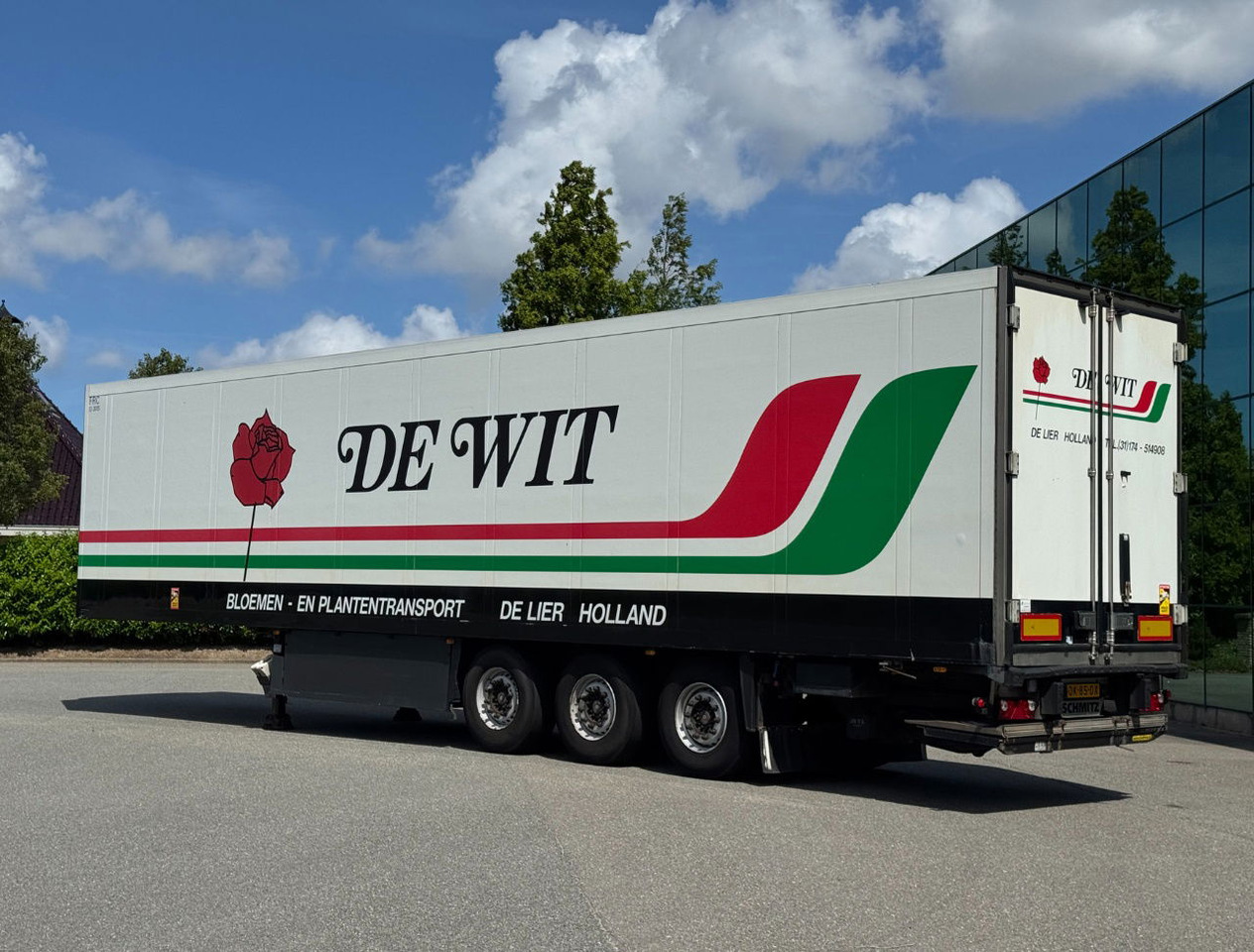 Schmitz Cargobull SKO24 Maxima 1300 Flowerwide 270 CM High 2x Liftaxle Tail Lift - Koelwagen oplegger: afbeelding 3 Schmitz Cargobull SKO24 Maxima 1300 Flowerwide 270 CM High 2x Liftaxle Tail Lift - Koelwagen oplegger: afbeelding 3