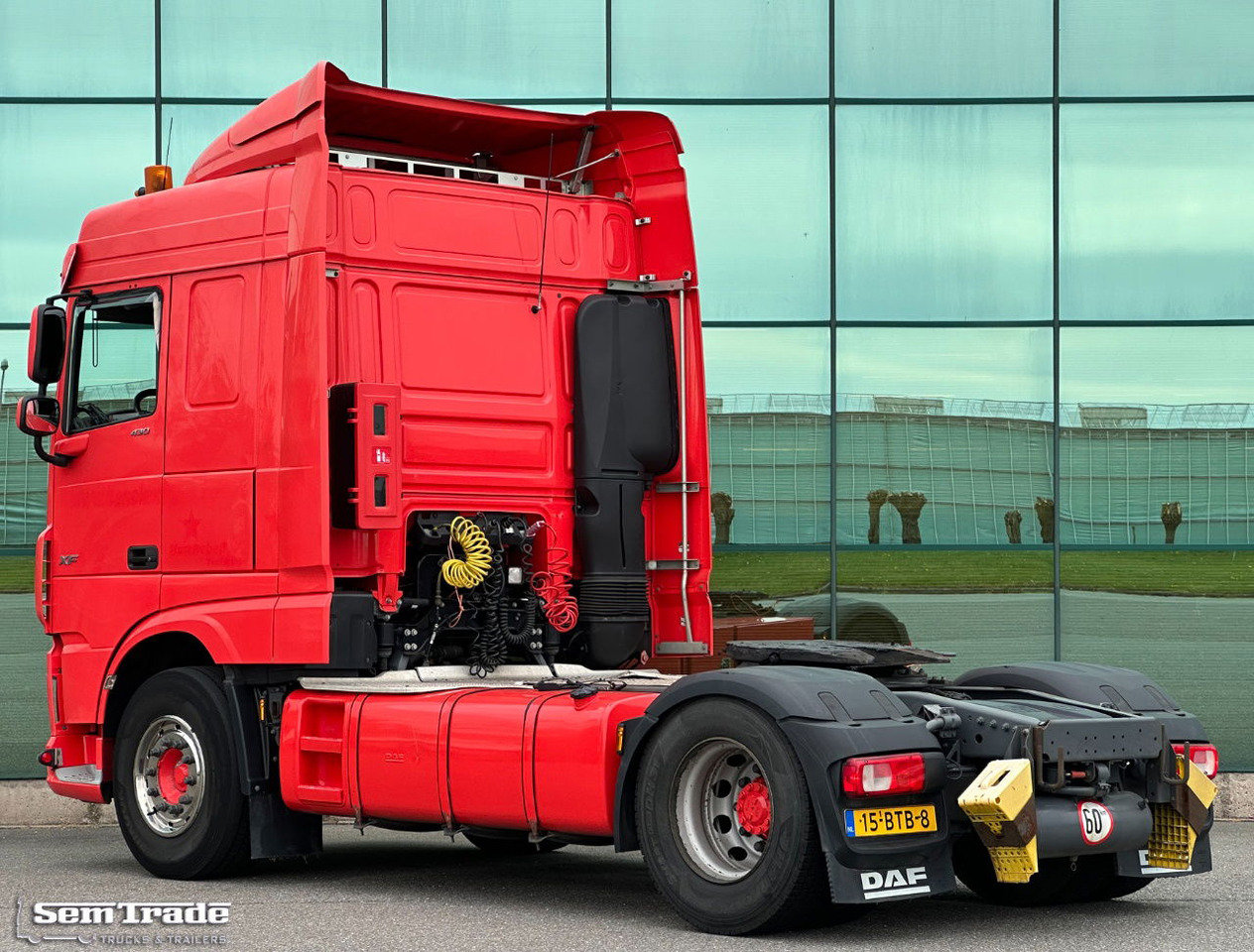 DAF XF 430 SC Euro 6 Only 460.000 KM Retarder - Intarder TOP Condition - Trekker: afbeelding 3 DAF XF 430 SC Euro 6 Only 460.000 KM Retarder - Intarder TOP Condition - Trekker: afbeelding 3