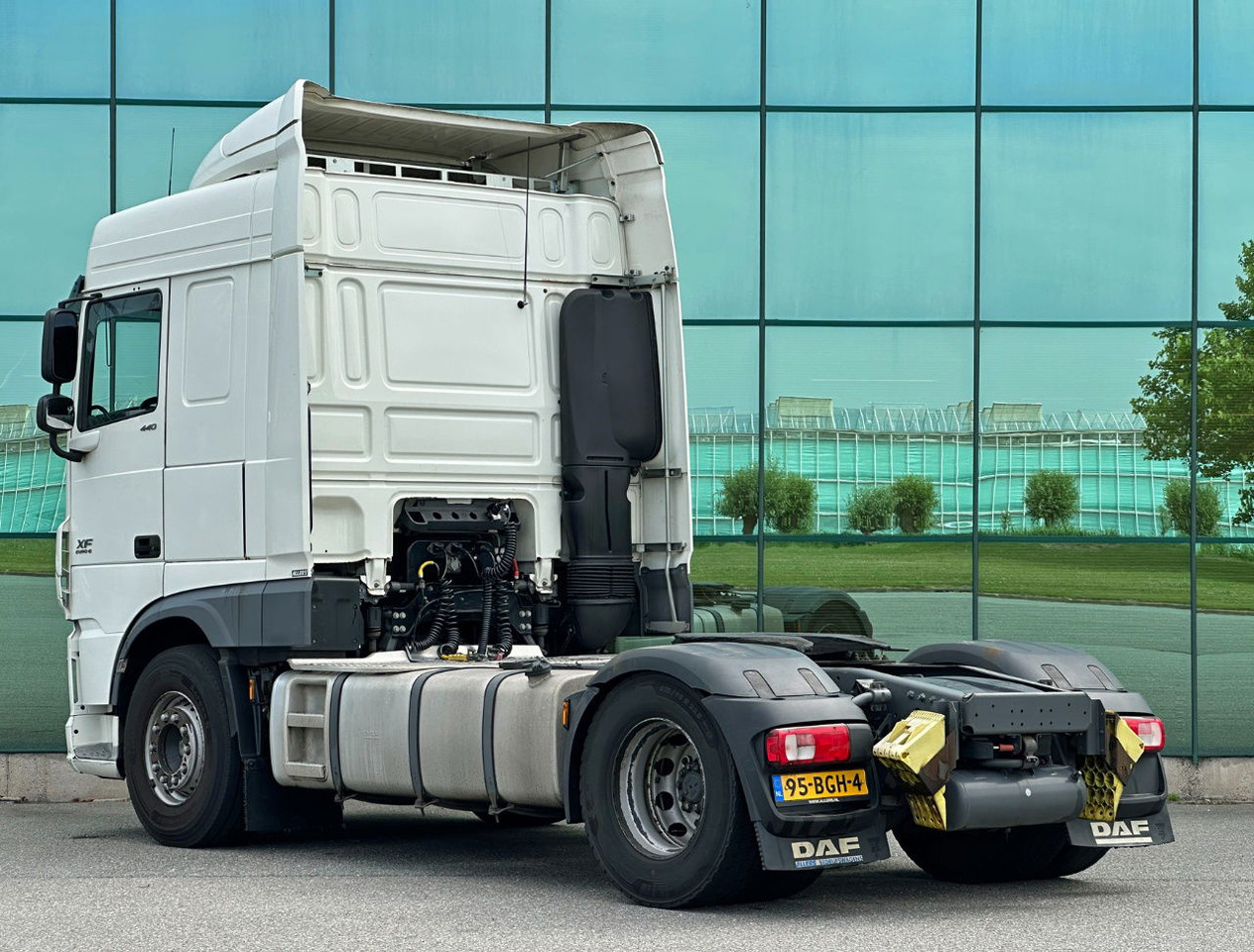 DAF XF 440 FT Intarder - Retarder 2x Tanks 772.000 KM NL Truck - Trekker: afbeelding 3 DAF XF 440 FT Intarder - Retarder 2x Tanks 772.000 KM NL Truck - Trekker: afbeelding 3