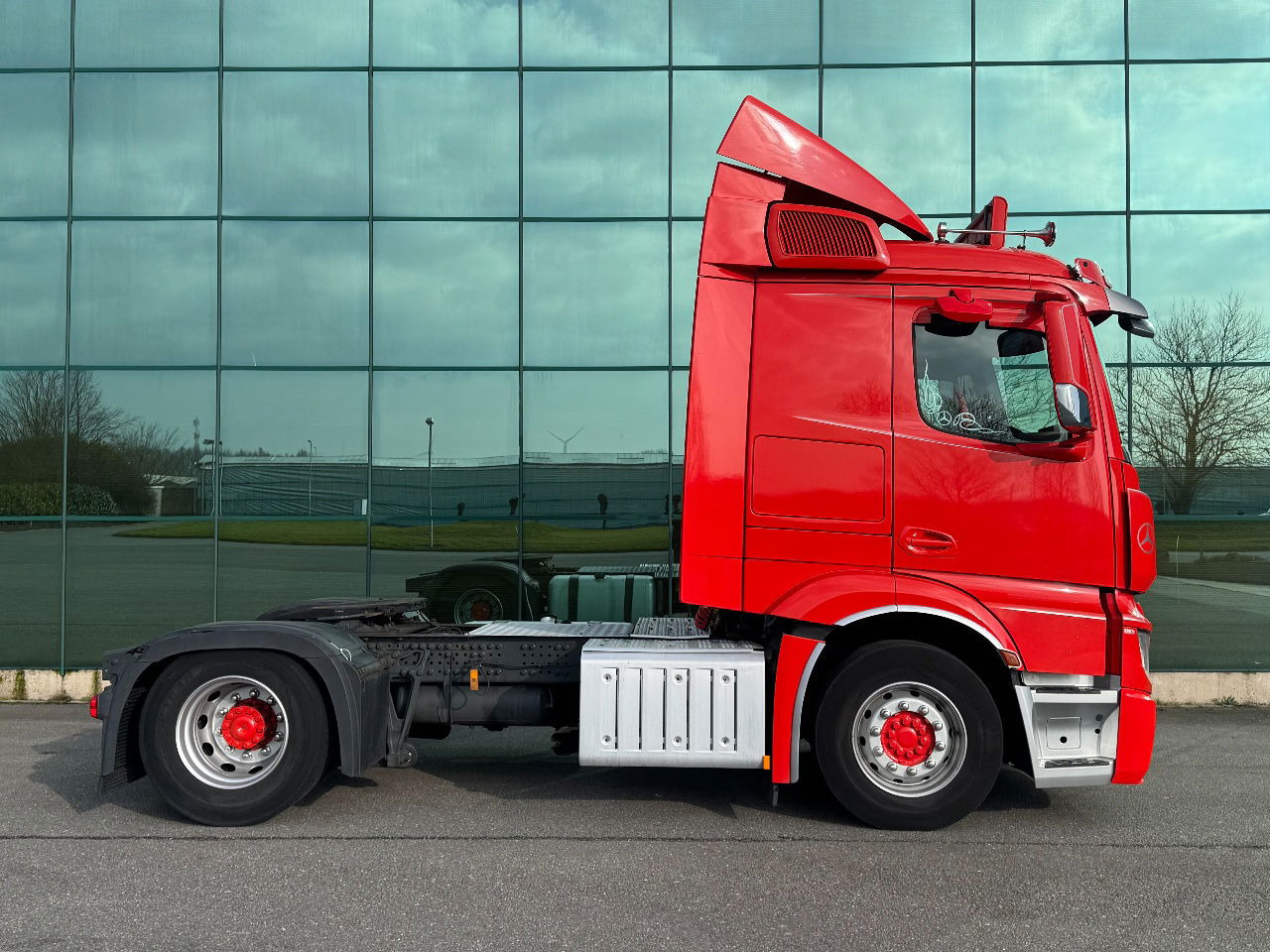 Mercedes-Benz Actros 1842 Full AIR Only 416.000 KM Euro 6 TOP Condition NL Truck - Trekker: afbeelding 5 Mercedes-Benz Actros 1842 Full AIR Only 416.000 KM Euro 6 TOP Condition NL Truck - Trekker: afbeelding 5