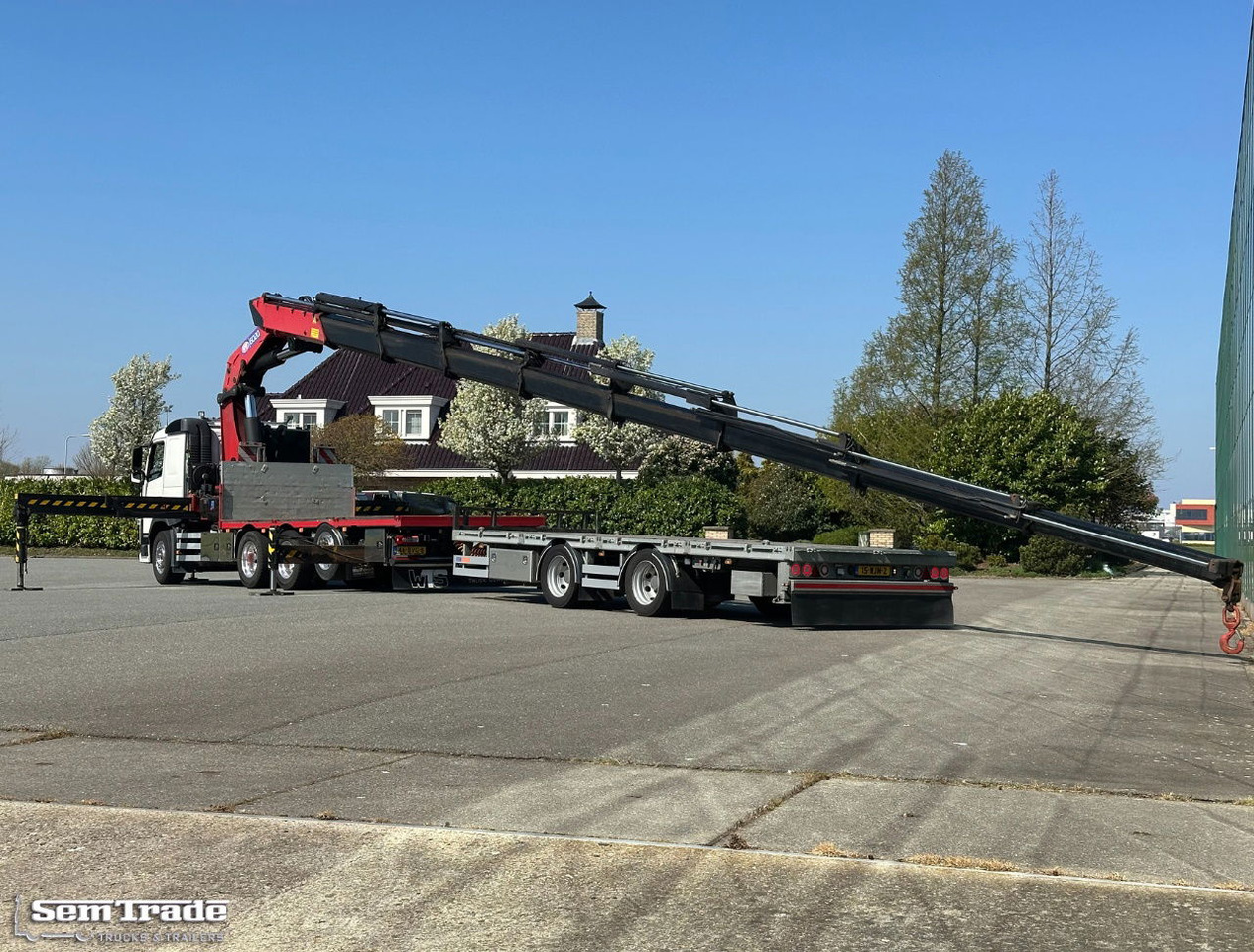 Volvo FMX 540 8X4 HMF 6020 K8 Kraan 231.000 KM + 2023 Sterk Trailer Super Condit - Kraanwagen: afbeelding 3 Volvo FMX 540 8X4 HMF 6020 K8 Kraan 231.000 KM + 2023 Sterk Trailer Super Condit - Kraanwagen: afbeelding 3